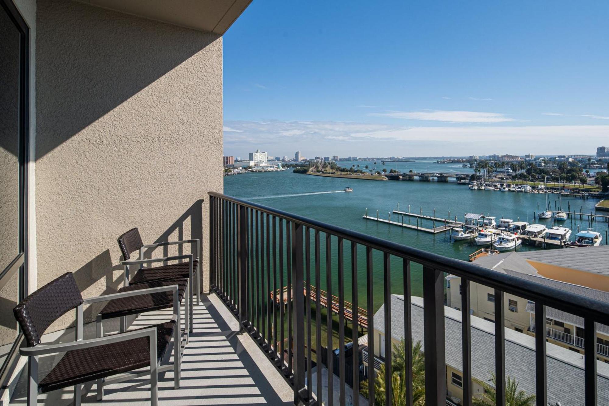 Courtyard By Marriott Clearwater Beach Exteriör bild